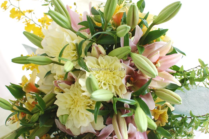 結婚50周年のお祝い花